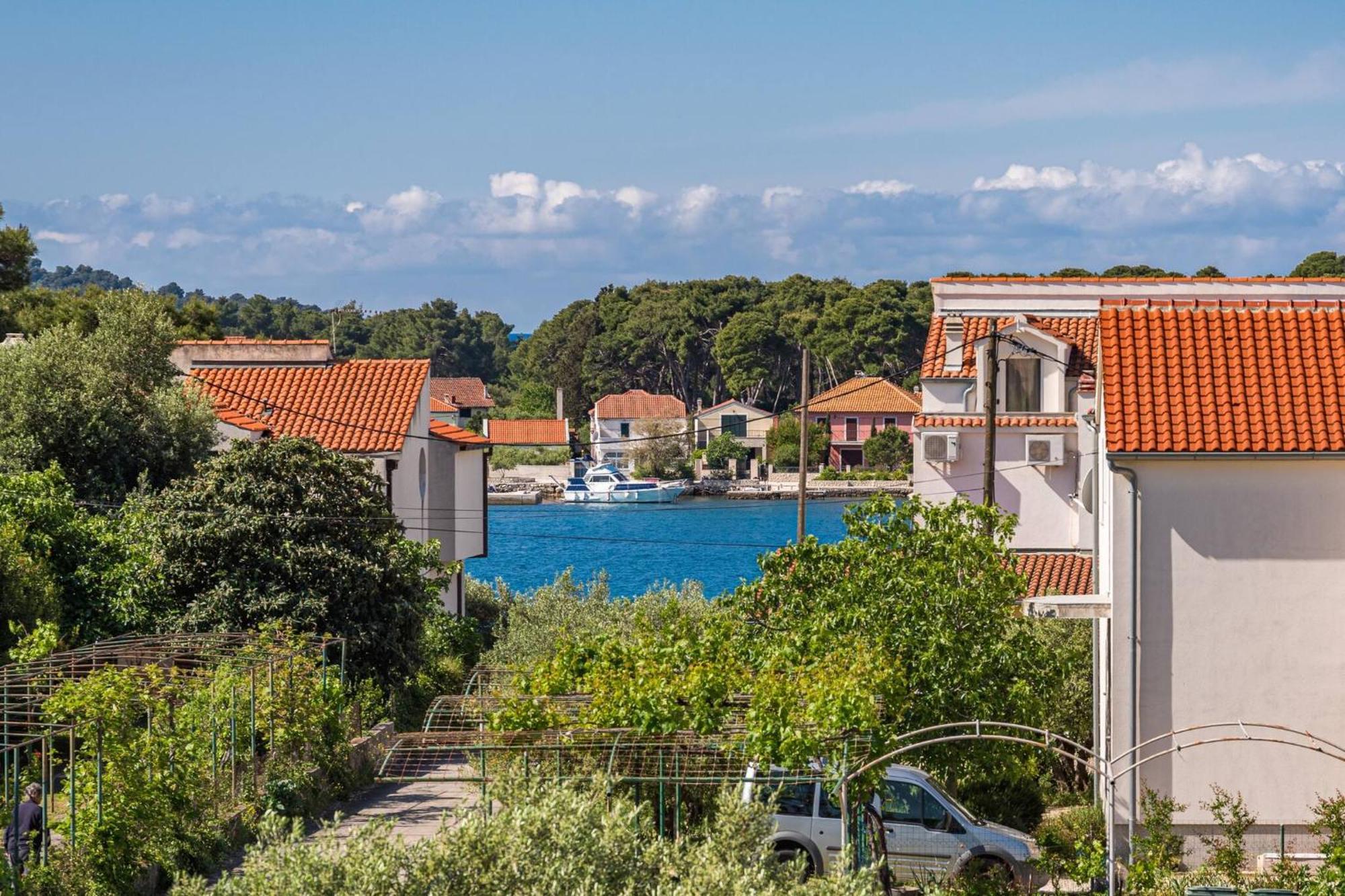 Apartments Nena Бродарица Экстерьер фото